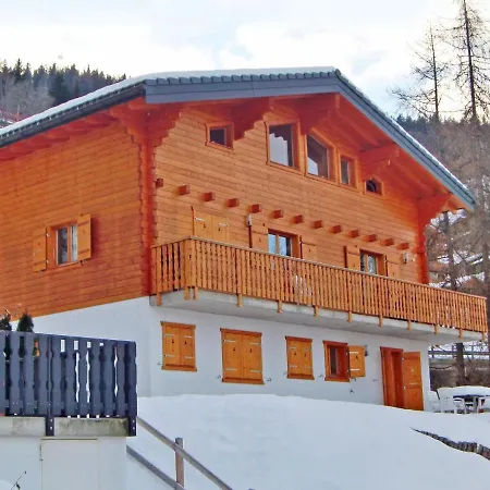 Tatil Evi Spacious Near The Centre Of