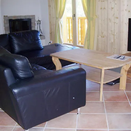 Spacious Near The Centre Of Tatil Evi *