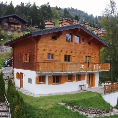 Spacious Near The Centre Of