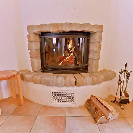 Spacious Near The Centre Of * La Tzoumaz