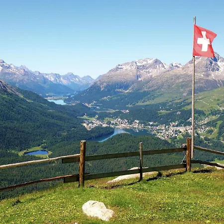 Spacious Near The Centre Of Hébergement de vacances *
